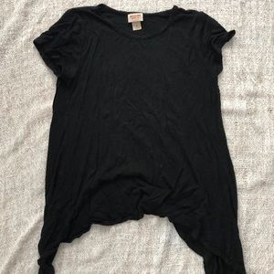 black tee shirt